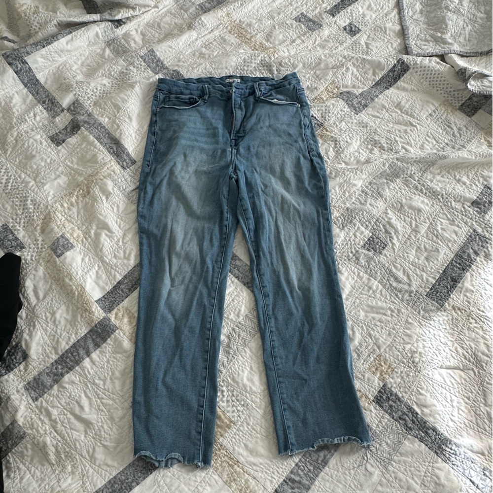 Good American straight leg raw hem